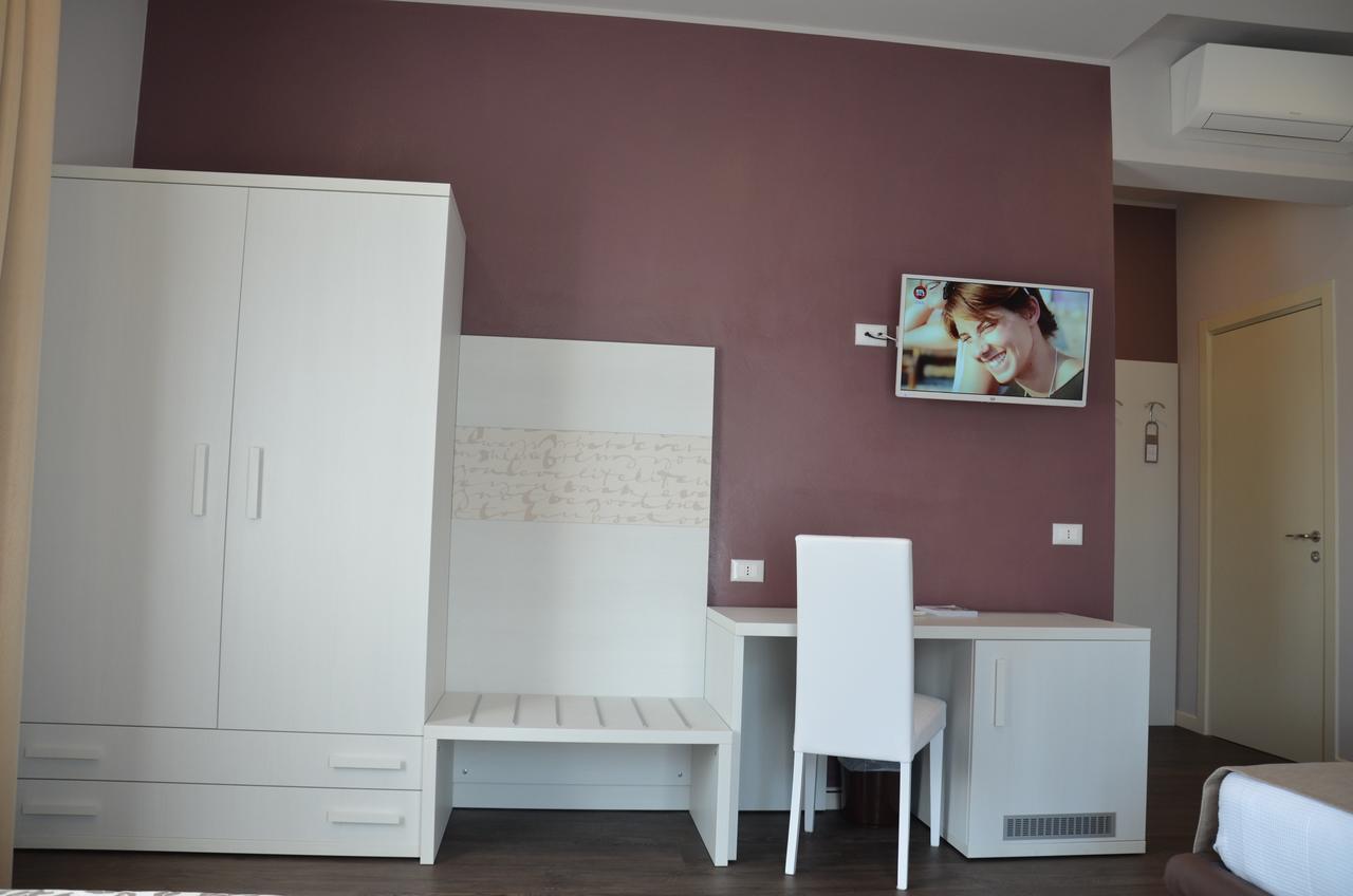 H2O Bed & Breakfast ซีร์มิโอเน ภายนอก รูปภาพ