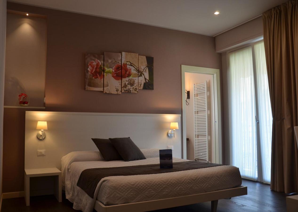 H2O Bed & Breakfast ซีร์มิโอเน ภายนอก รูปภาพ