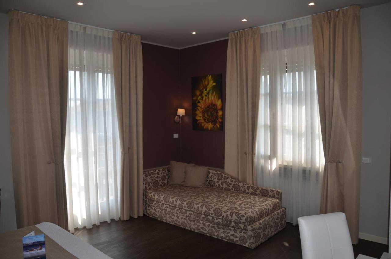 H2O Bed & Breakfast ซีร์มิโอเน ภายนอก รูปภาพ
